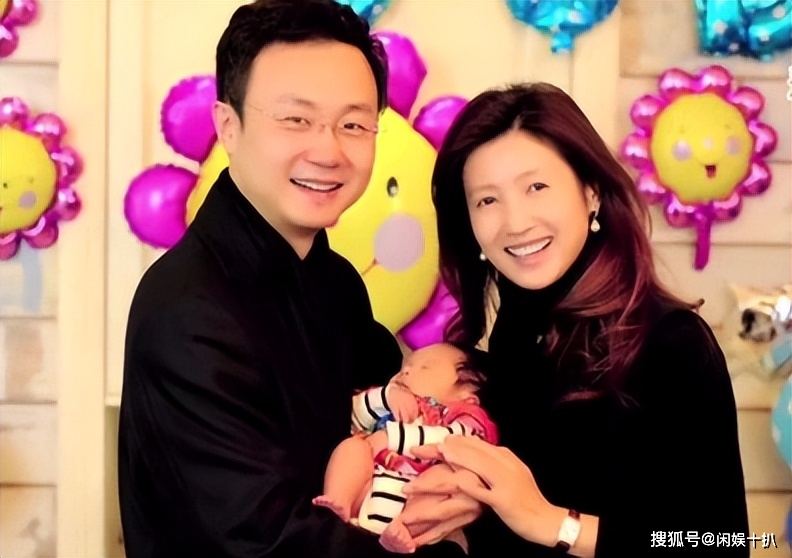 春妮:北京电视台一姐,二婚嫁刚强被宠成公主,放弃丁克成晒娃狂魔_工作_节目_能力