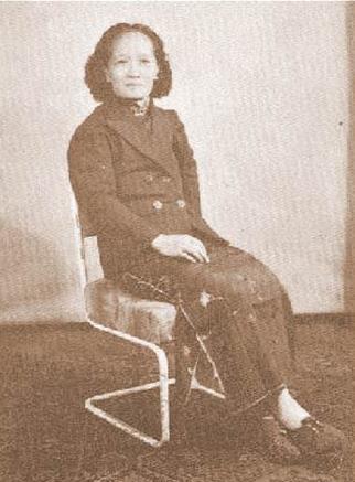 黄飞鸿去世之后,妻子晚年回忆说:他长相怪异,我们没啥夫妻感情_黄麒英