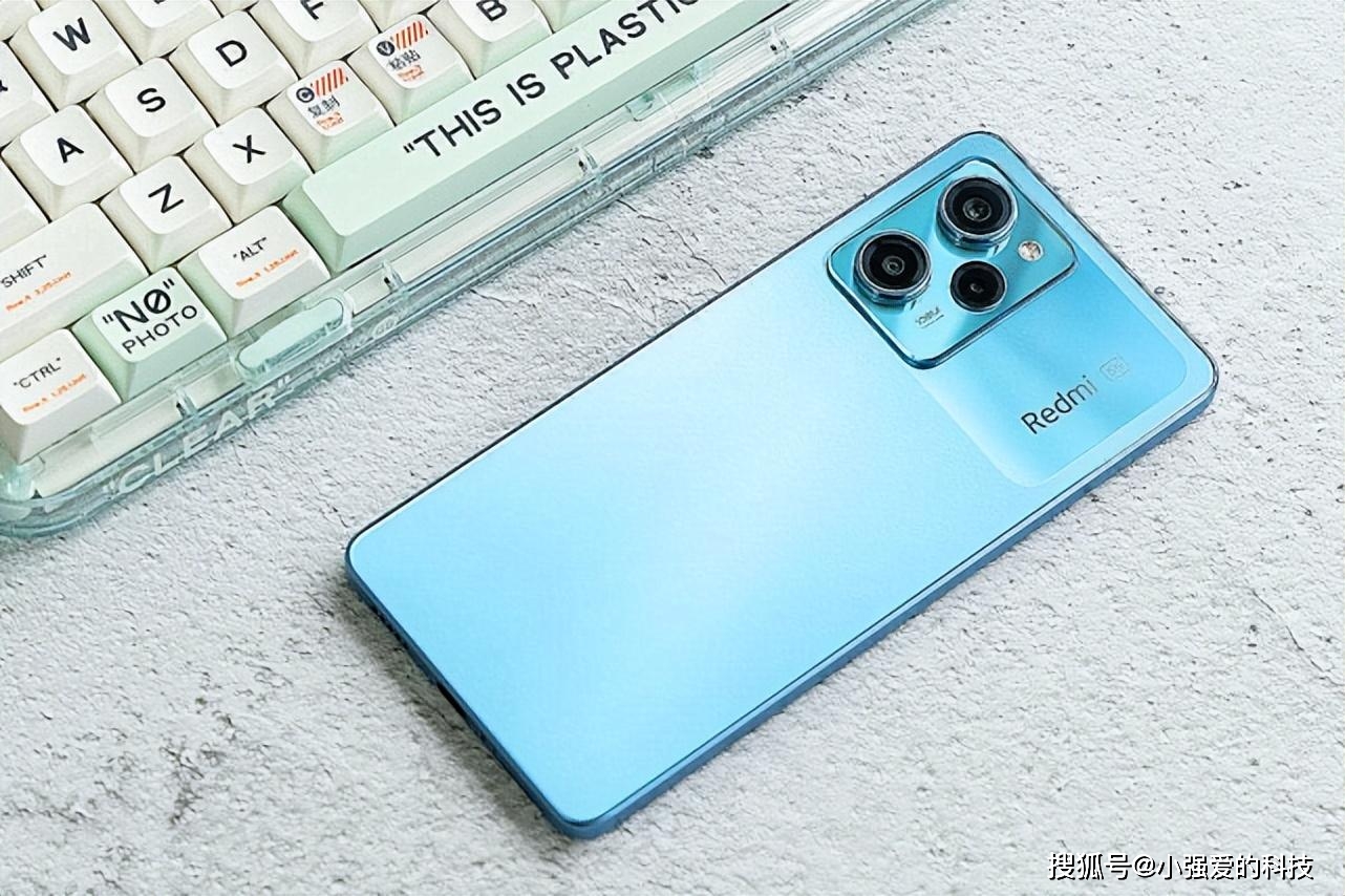 redmi note 12t proiqoo neo7 se装备了一块6.