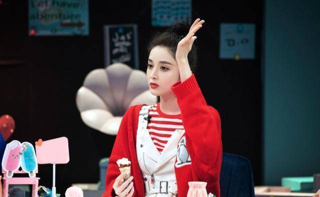 古力娜扎首次担任综艺常驻嘉宾,王子异,朱星杰是流量担当,沙溢是搞笑