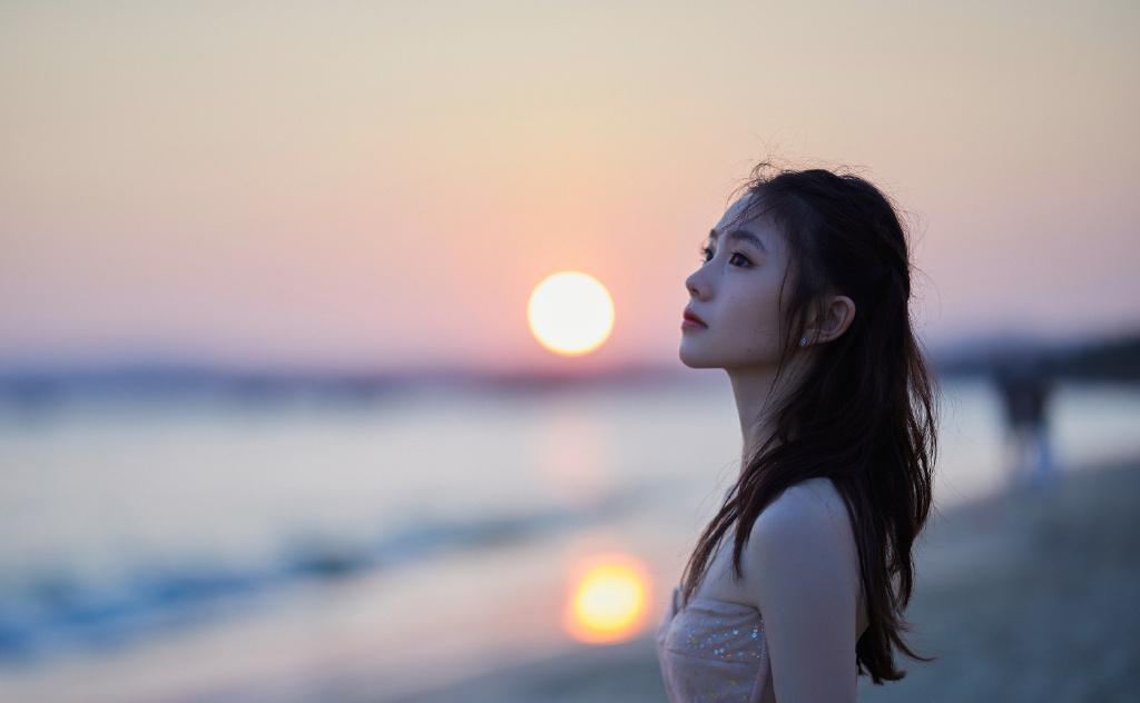 刘浩存:凭《送你一朵小红花》成功出圈,不愧是北舞校花也太仙了