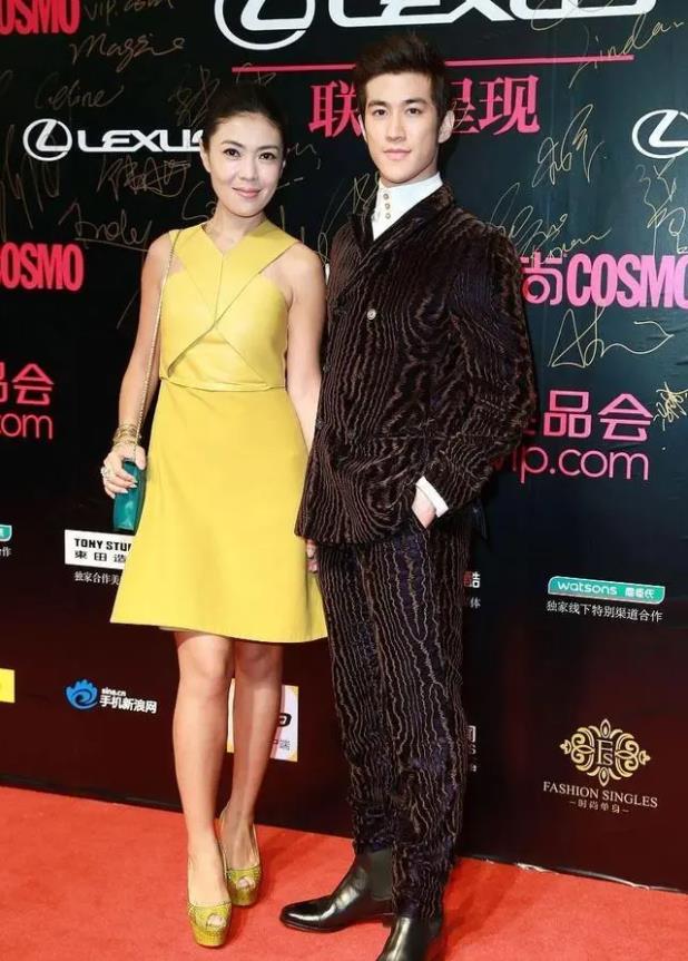 坐潘石屹大腿,唐嫣曾遭受的女魔头欺凌,时尚女魔头曾经有多嚣张_苏芒