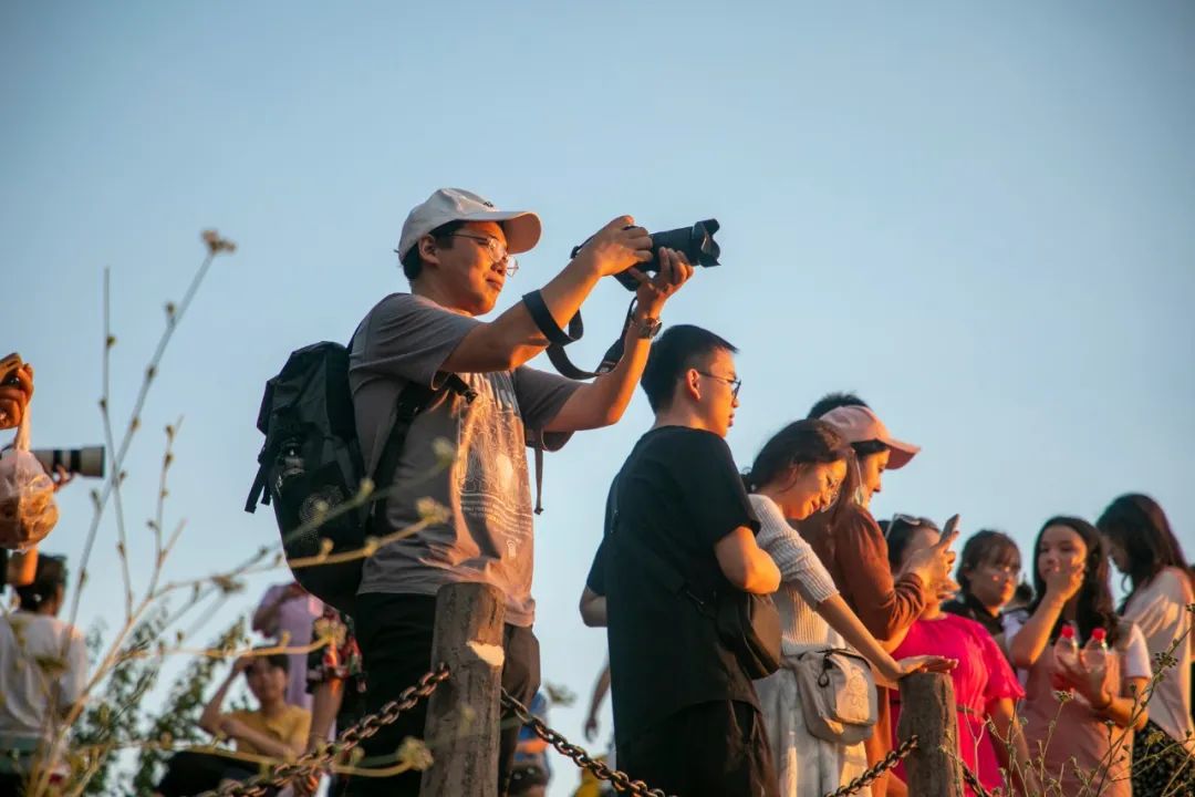 为什么有钱人越来越喜欢“跟团游”？五大好处，很明智！-喜欢跟团游的原因