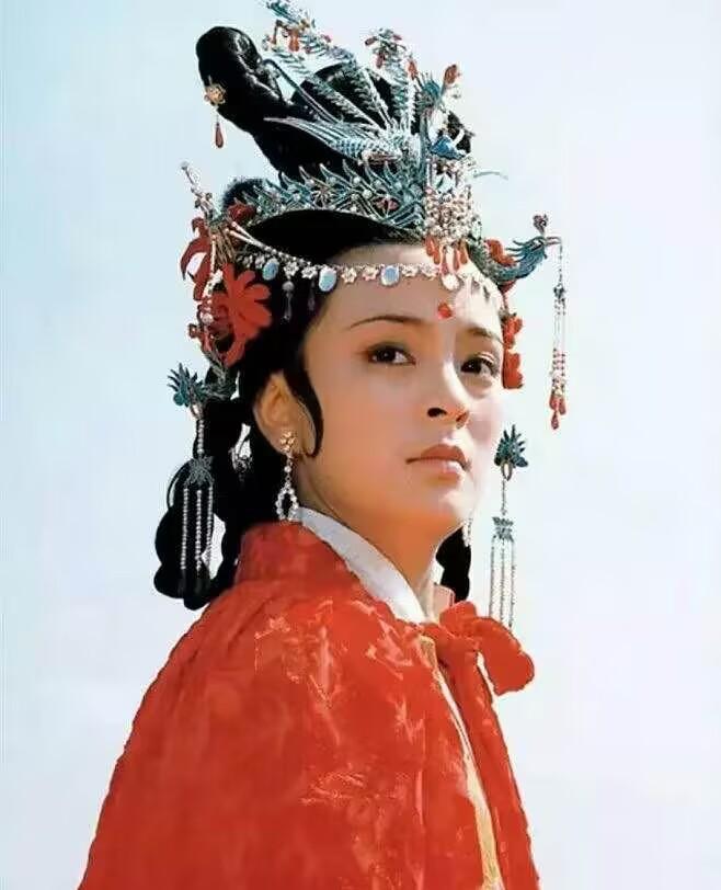 看完《红楼梦》探春远婚剧照,我才知道现在的古装剧是多么肤浅啊!