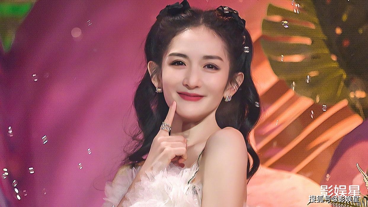 他过去参加过的综艺也不少,好比《花儿与少年第二季》,《天天向上》等