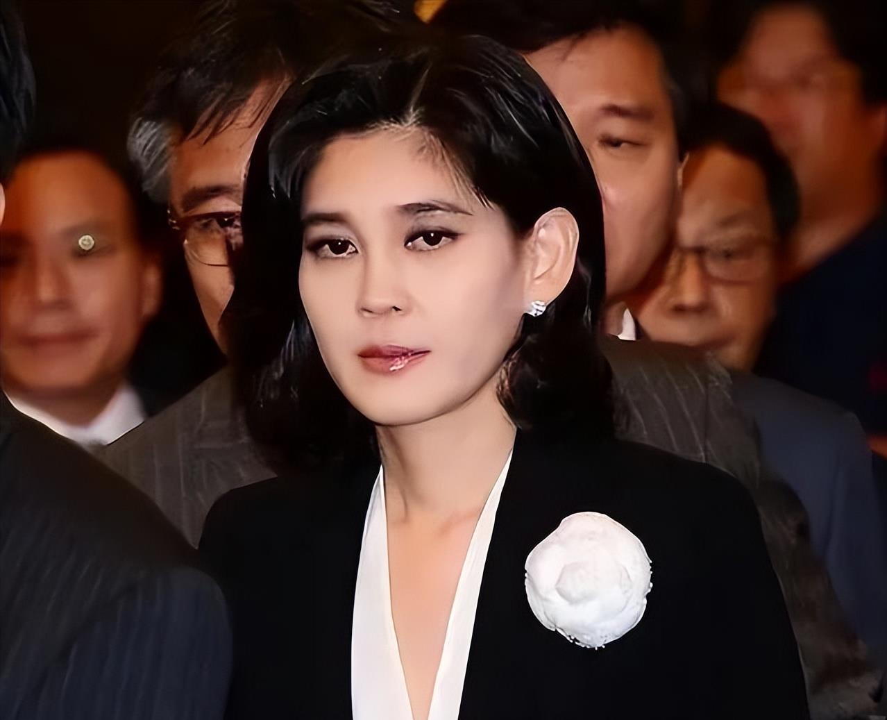 1999年"三星公主"嫁给保安亏了?