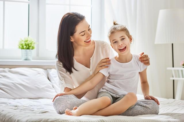 离婚后我独自养儿子,五年后拾荒大娘救了儿子,我认大娘为干妈_生活