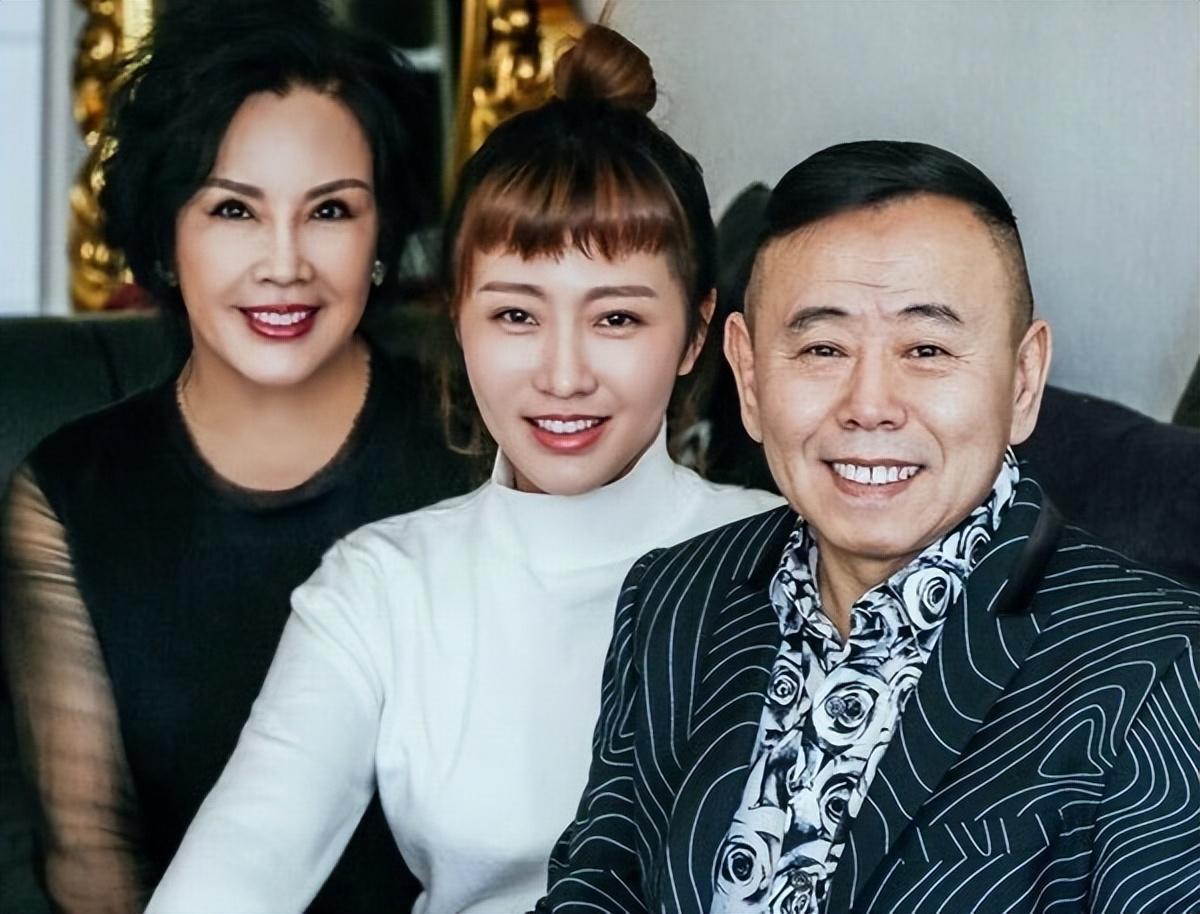 事实证明,潘长江终于为他的"唯利是图"付出了代价_直播_张熙媛_杨云