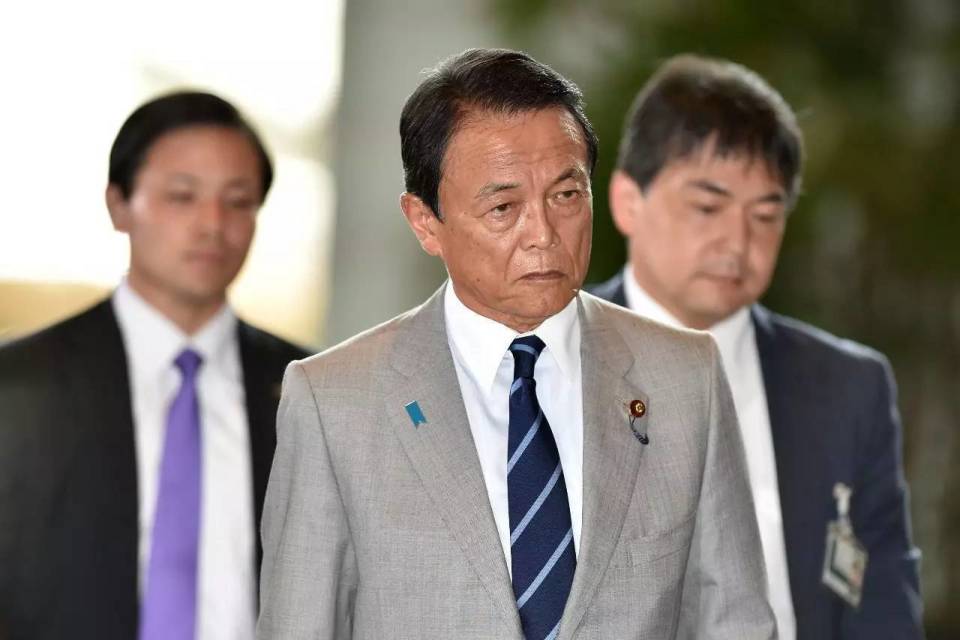 日本政府摊牌了？日议员称麻生太郎承诺武力保台，已获得内阁同意_手机