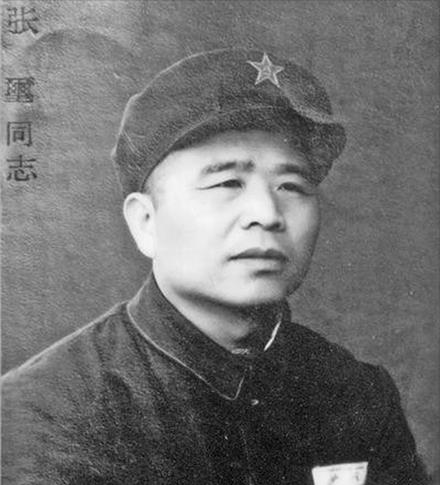 共青团,22岁成为中共党员,28岁担任冀鲁豫党委书记,36岁官至河南省委