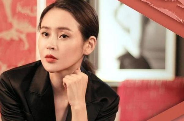 于明加:相亲嫁圈外普通人,丈夫和女儿让我暖心,余生顾他爱家_表演