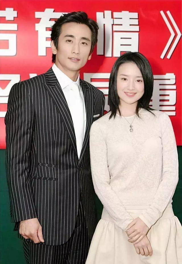 52岁车仁表近照曝光,发量感人身材还有肌肉,15岁养女比董洁还美_状态