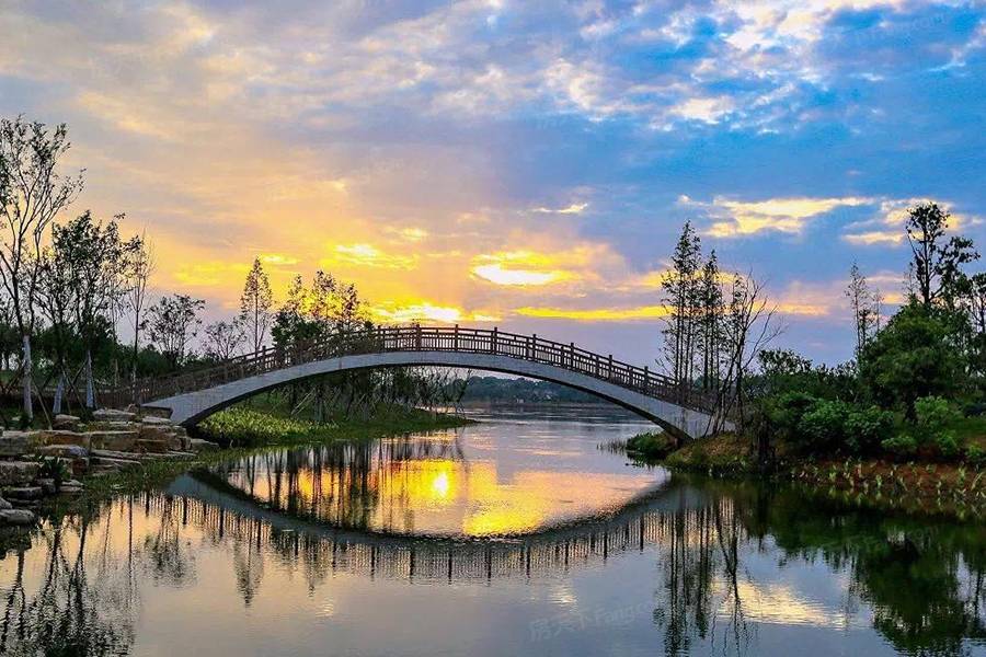 医院银行工招商银行,工商银行其他万丰湖湿地公园,栗雨湖公园小区配套