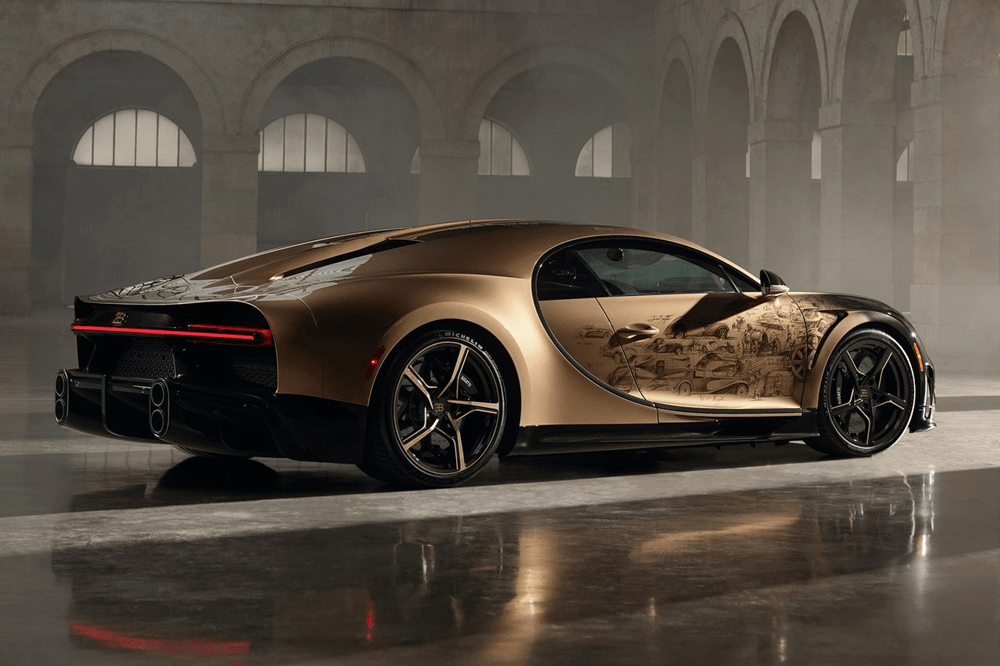 致敬内燃机的"黄金时代" 布加迪chiron定制版车型官图发布_搜狐汽车