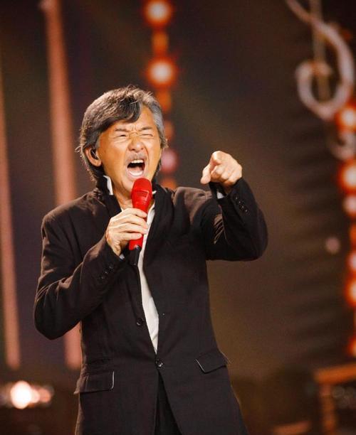 包括谭咏麟,钟镇涛,罗文,甄妮,徐小凤,林子祥,关正杰等等,个个风格各