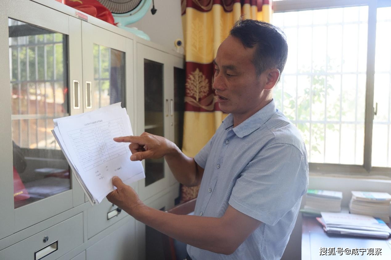 咸安黄荆塘村八组熊荣华:砥砺"三心"奏响乡村振兴曲_村民_群众_发展