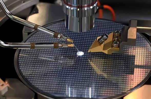 华桥汇利(中国)投资基金管理有限公司:三星公布2纳米芯片计划_阿斯麦