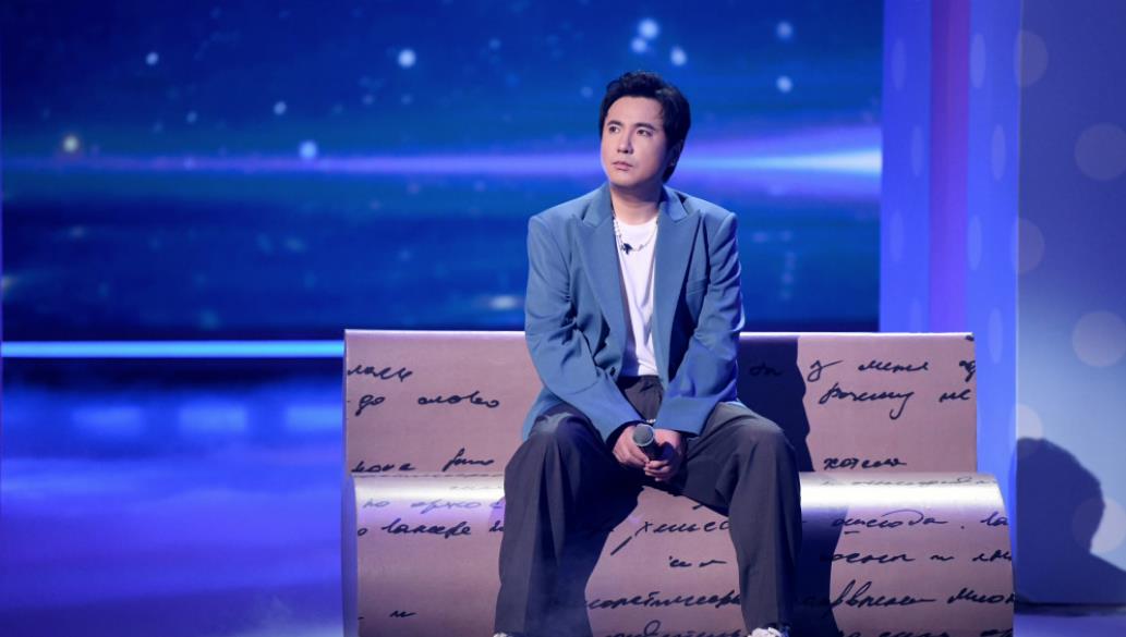 沈腾外出吃饭被拍,面容憔悴一脸严肃,网友直言不笑的时候好凶_生活