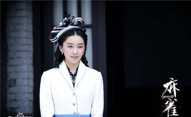 2009年,阚清子在民国年代剧《娘妻》饰演杨静怡正式出道