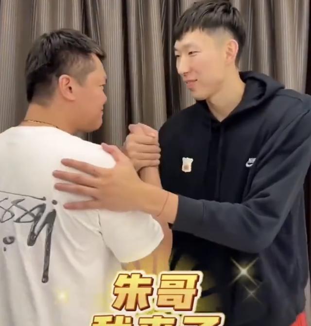 周琦加入广东,合同期限为一年,可能离开_情况_睢冉_规定