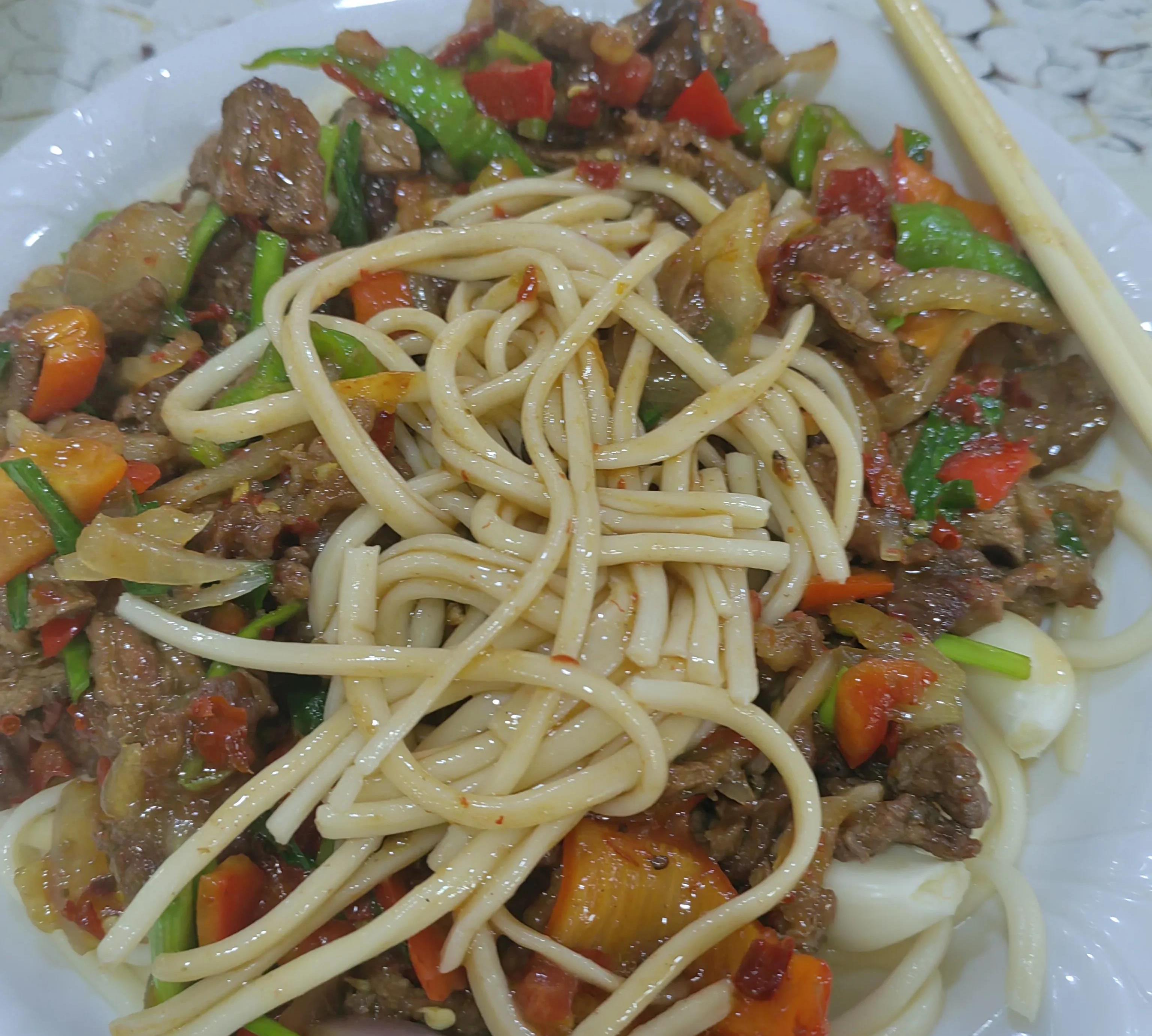 乌鲁木齐,兑现马未都吃过的拌面_烤肉_托克逊_铁路