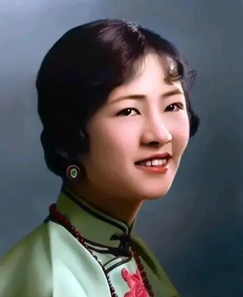 民国才女林徽因的爱情故事,爱情交给了徐志摩,婚姻交给