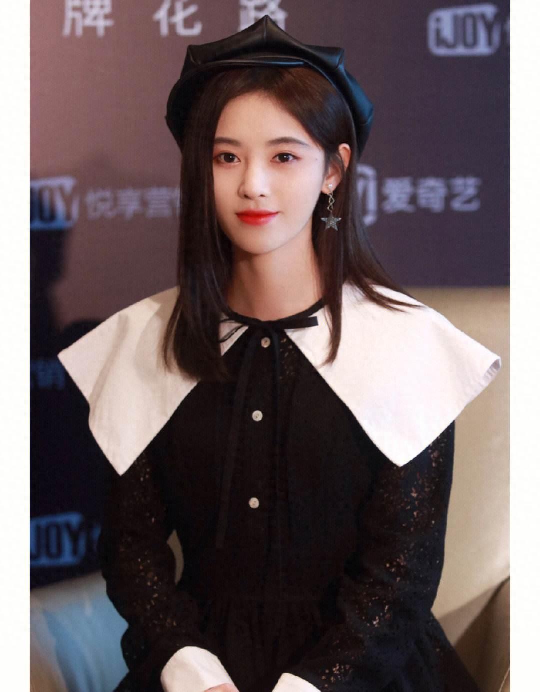 鞠婧祎和杨超越,两位女爱豆出身的演员,表演风格和个性截然不同