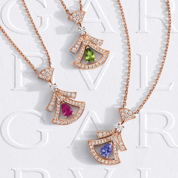 divas dream 玫瑰金项链挂坠,by 宝格丽bvlgari主石为一颗水滴形切割