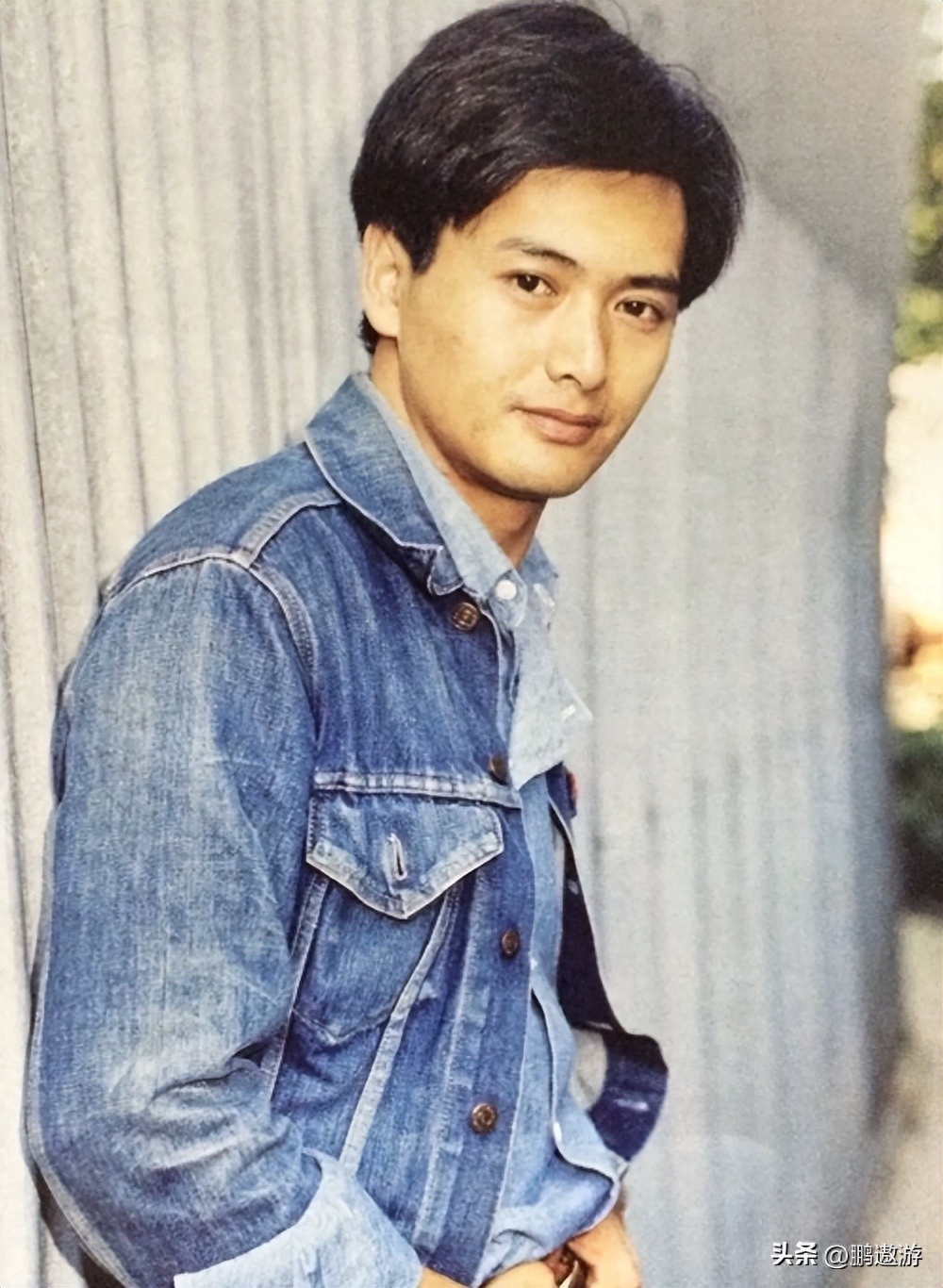 周润发声称自己现在已经是好莱坞明星了,应该按照美元的价格来结算