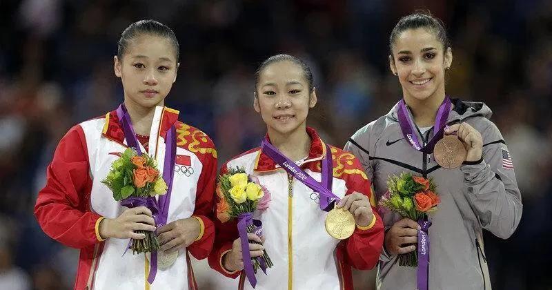 到了8月13日,邓琳琳和另外五个队友,程菲,杨伊琳,江钰源,何可欣
