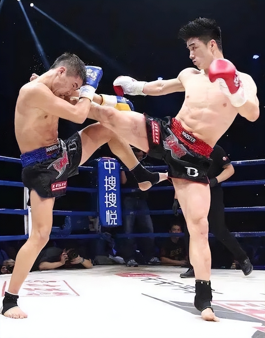 王延龙铁腿踢断钢管木棍,有望终结泰拳王播求对华不败_中国_擂台_选手