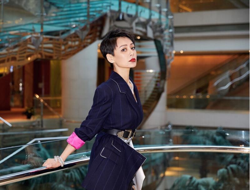 宁静自曝重度抑郁症,20岁就分配财产立遗嘱,把亲妹妹吓哭_网友_性格