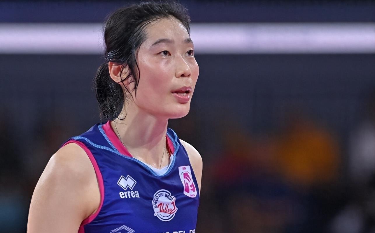 28岁朱婷恋情曝光,坠入爱河,对体育的爱已不在?21时男方回应