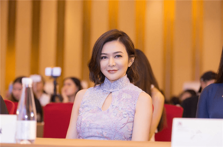 58岁关之琳豪宅有讲究!