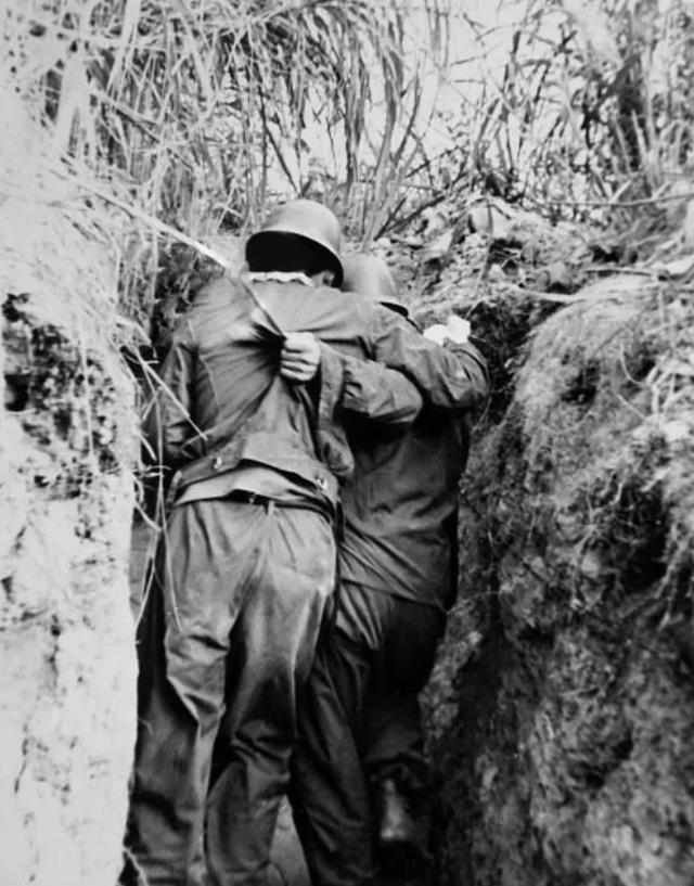 1985年老山战役,原67军199师597团战地高清旧照,看过的人不多_照片_作