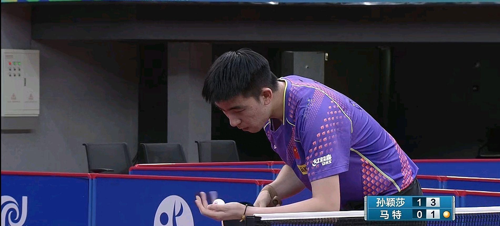 孙颖莎3-0削球选手马特获得性别大战胜利,世界第一名不虚传_莎莎_正手