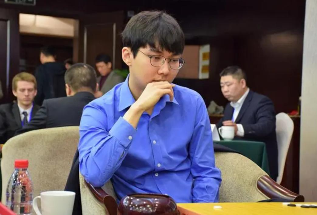 27日赛事 柯洁李轩豪首胜 朴廷桓进8强姜东润获胜 范廷钰斩韩悍将