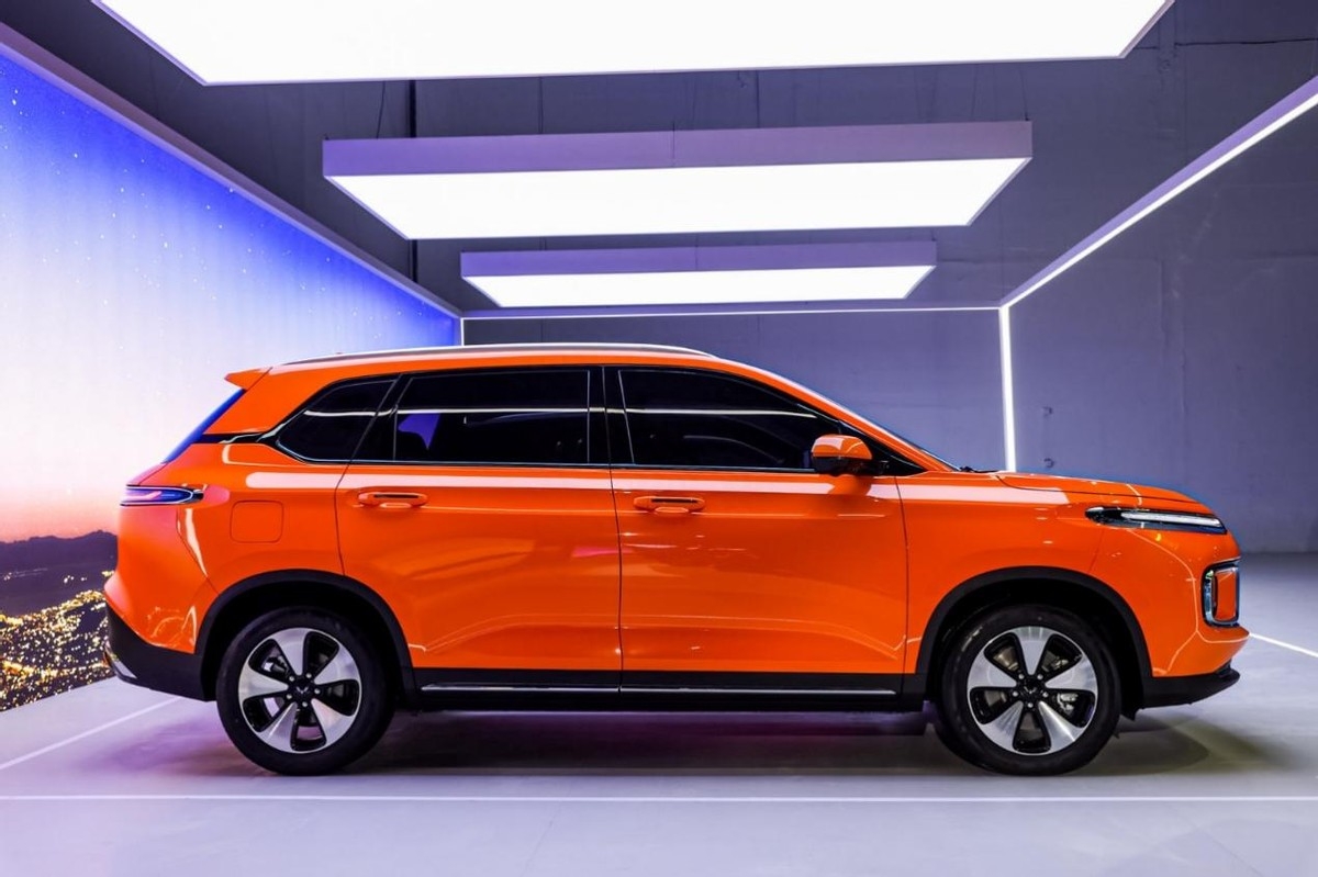 五菱星云开启盲订,竟然有超膜工厂潮改惊喜?_搜狐汽车_搜狐网