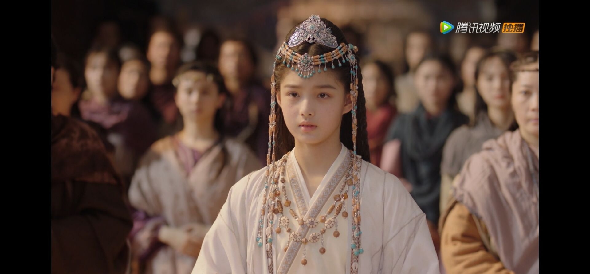 继姐姐之后,赵丽颖被小女主碾压,12岁小演员锋芒毕露_眼神_电视剧