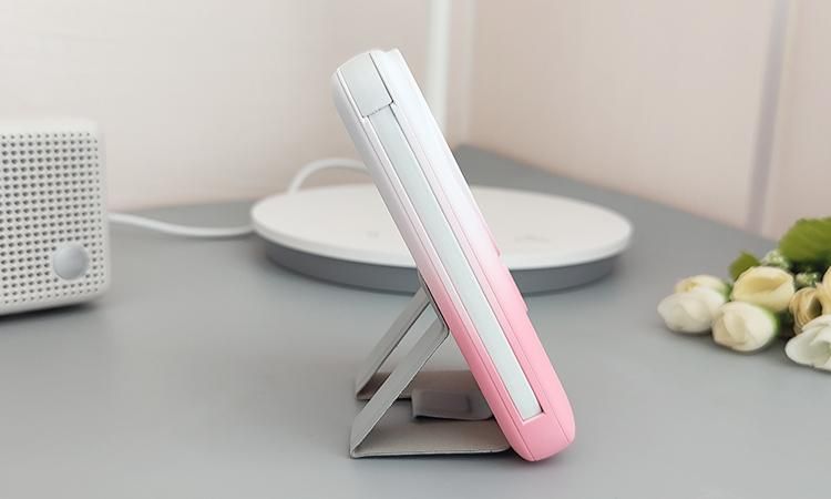 轻装上阵,完美解决带数据线的麻烦:sanag塞那K60无线磁吸充电宝