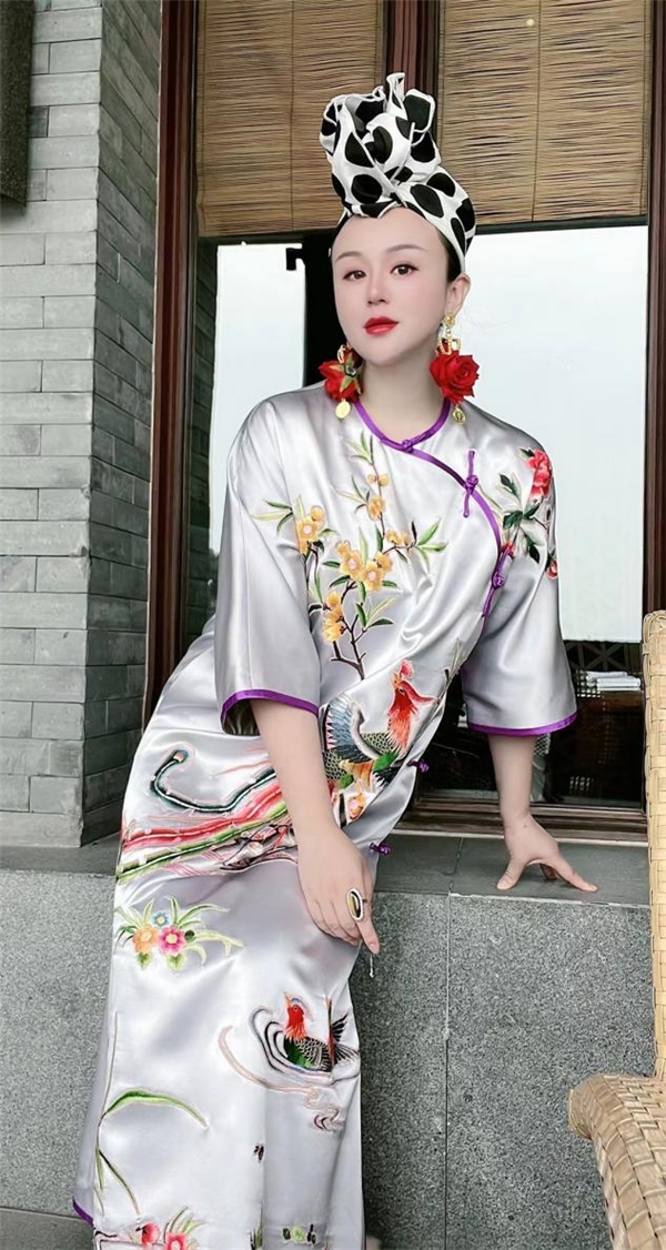 《全国旗袍秀文艺大赛-杭州赛区》圆满落幕_表演_魅力_舞台