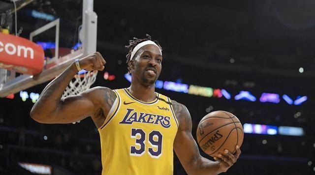 继霍华德后,又1人赞同欧文,詹姆斯这次头疼了_布拉德利_球员_本赛季