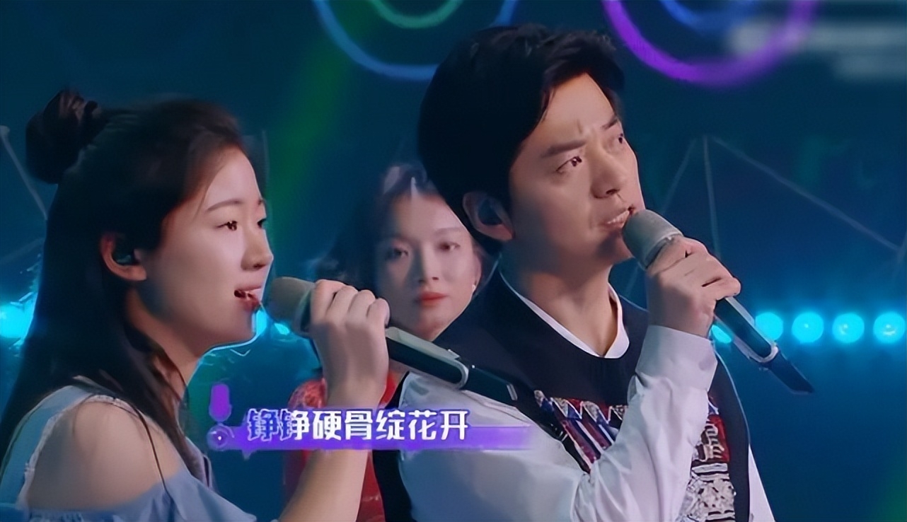 单依纯与李健早已相识,这个冠军是否名副其实?_声音_节目_网友