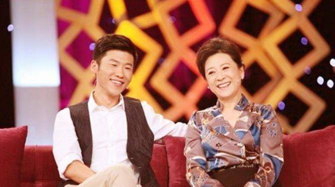 著名演员王馥荔:为娶她丈夫甘愿被开除,如今儿子是俩夫妻的骄傲_王群
