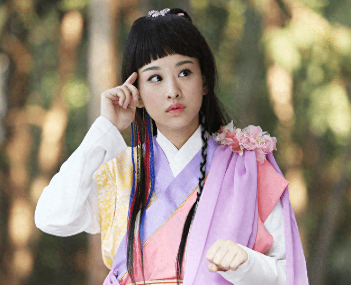 大家是通过哪部剧认识的穆婷婷这位演员,是《新活佛济公》的秋凝玉