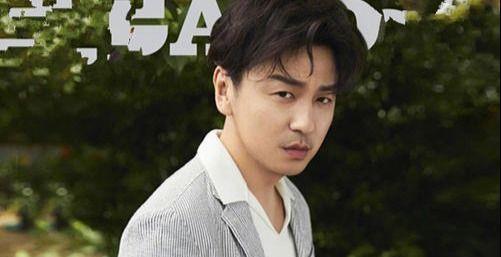 雷佳音:学足球后变话痨,初中表白被退学,当模特后第二名进上戏_郭京飞