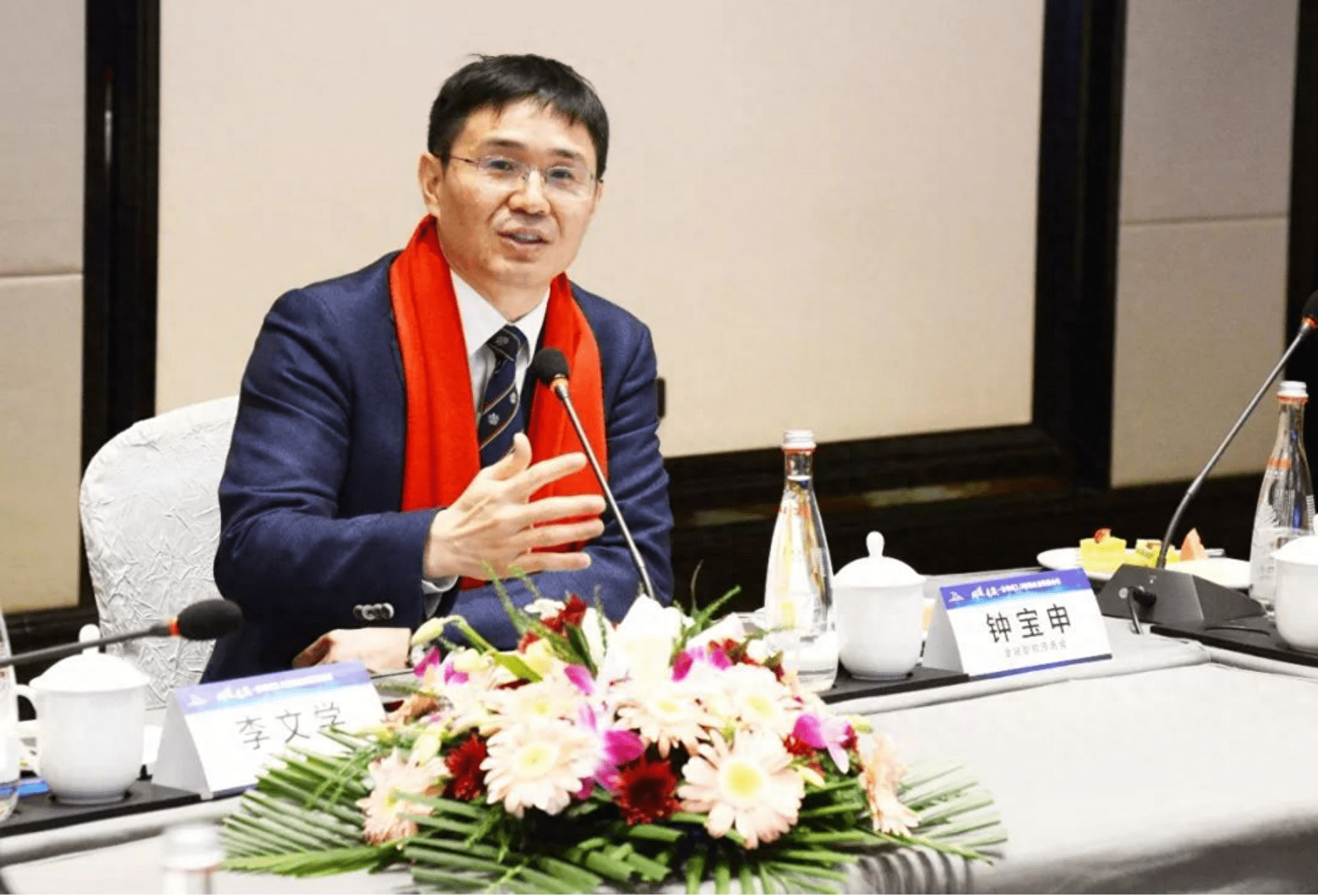 南阳许昌占3人,2人广东起家,陕西3代同校_李振国_江隆基_公司