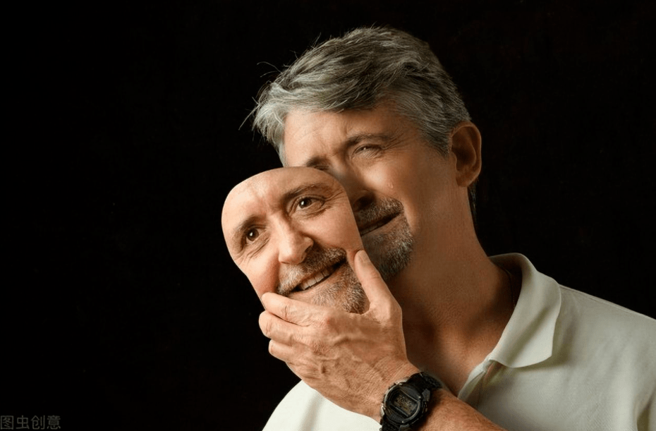 面具之下的内心渴望理解和关爱——帕金森患者的面具脸_情感_冷漠