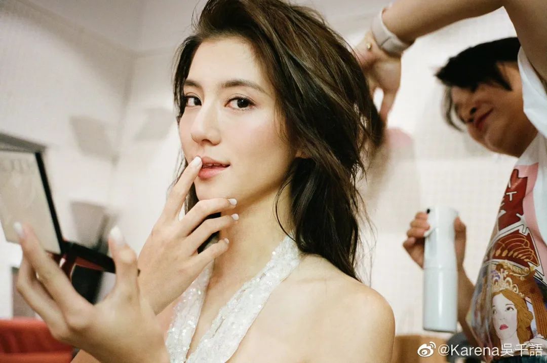 还记得林峰前女友吴千语吗?主演的电影上了?_林峯_bb_施伯雄