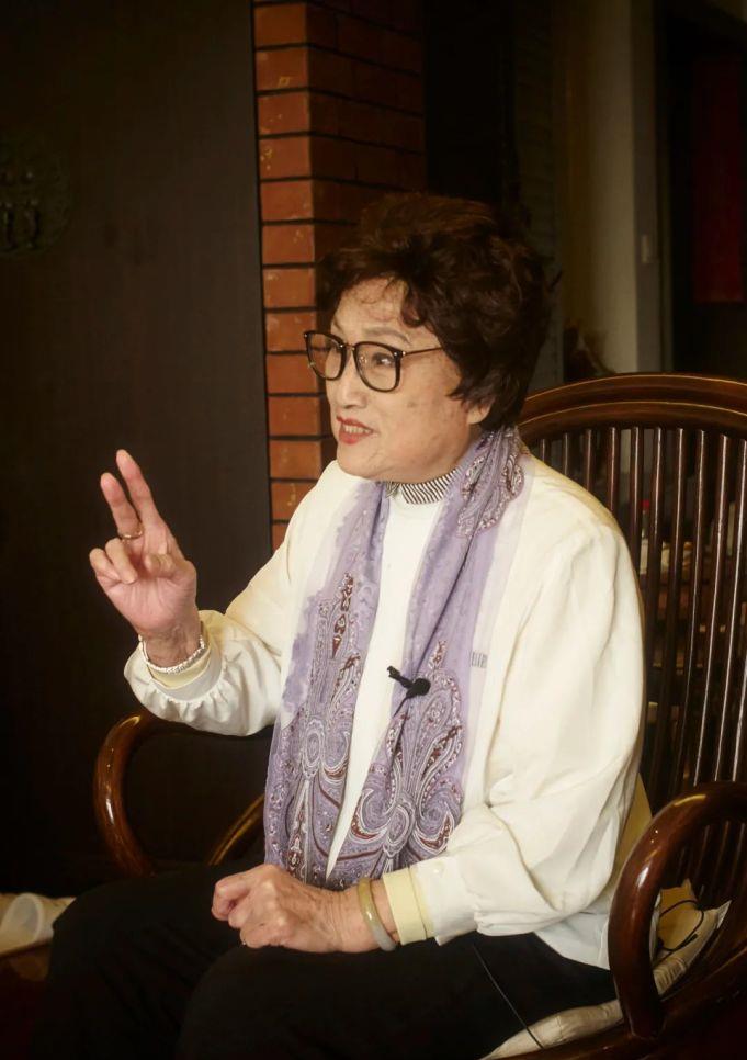 林黛玉扮演者凌晨离去,享年95岁,晚年丧夫后和女儿生活_王文娟_越剧